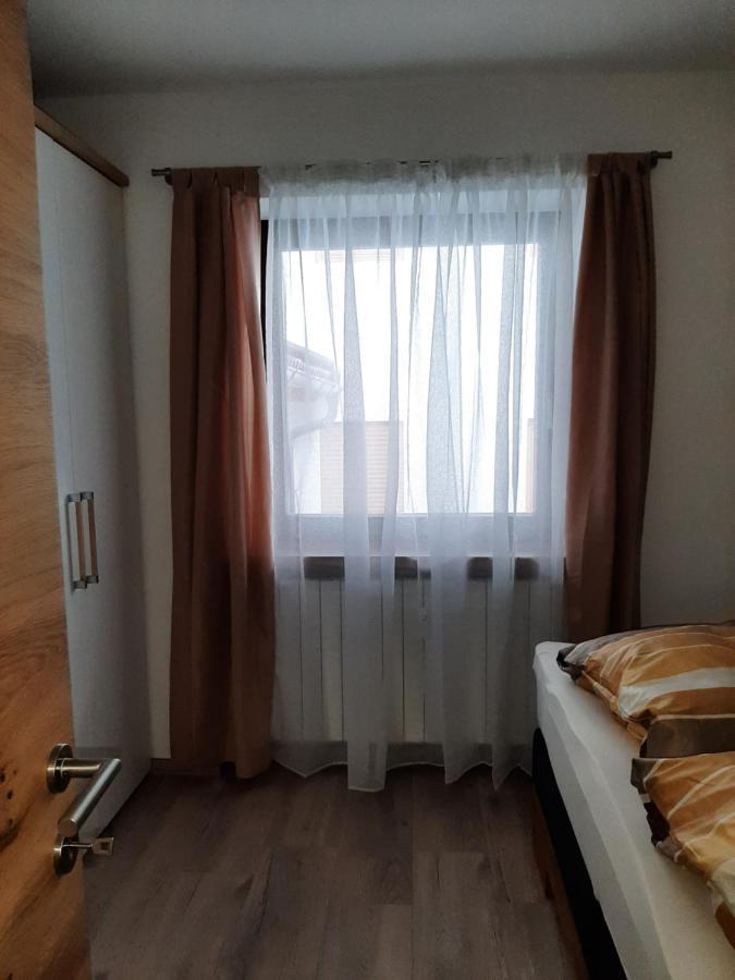Apartment Anna Racines Εξωτερικό φωτογραφία