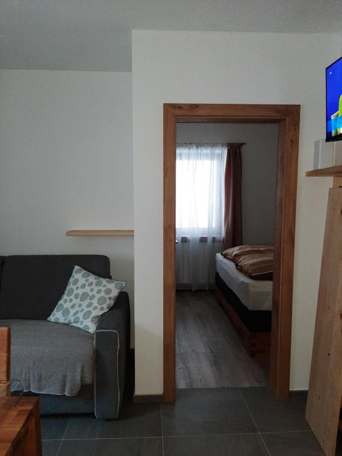 Apartment Anna Racines Εξωτερικό φωτογραφία