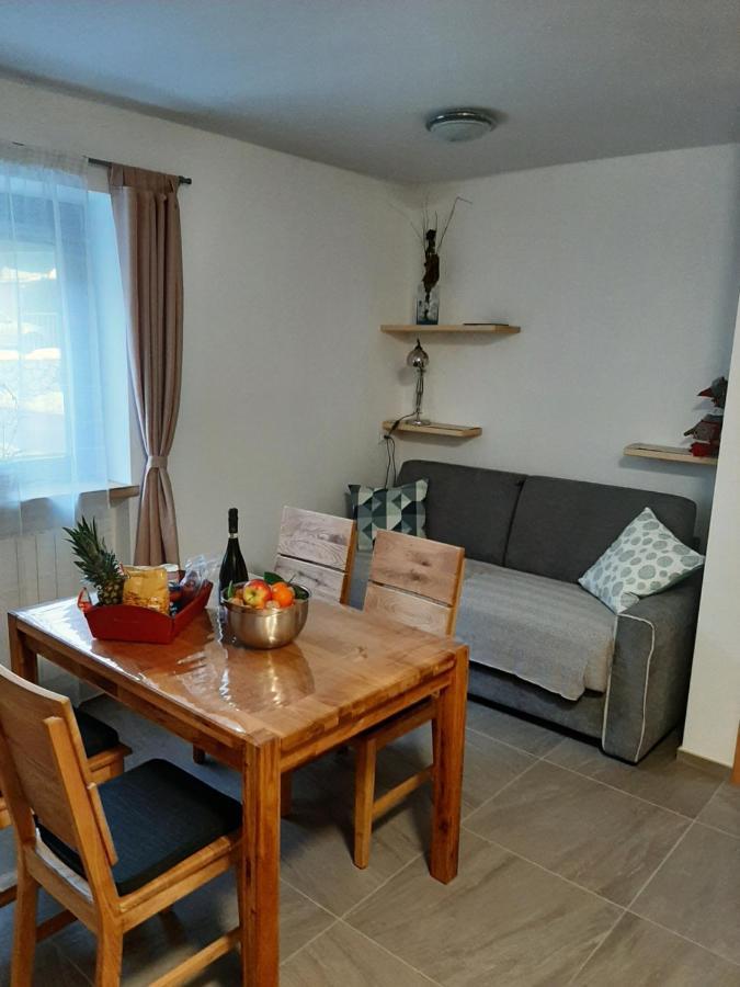Apartment Anna Racines Εξωτερικό φωτογραφία